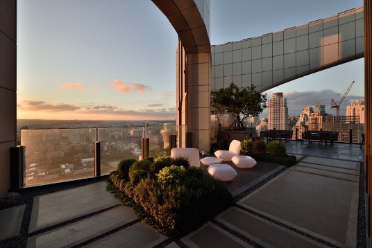 雙橡園V1特區頂樓SKY LOUNGE